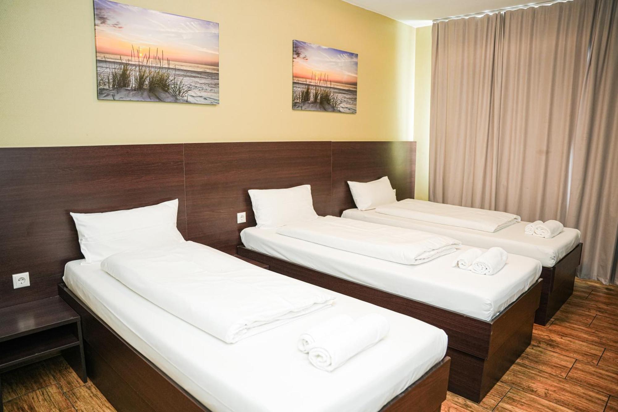 Hotel City Star Frankfurt pe Main Exterior foto